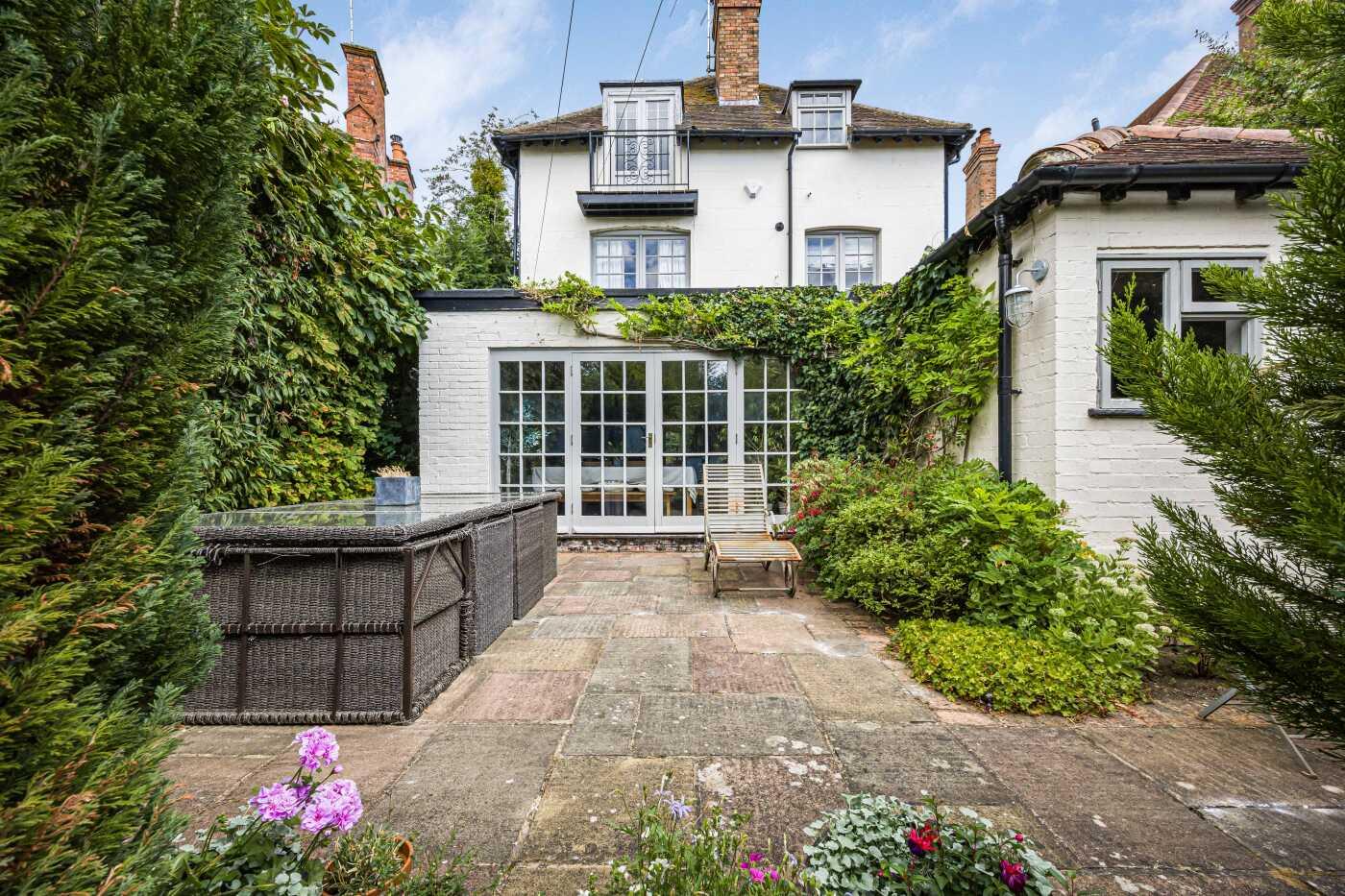Basmore Lane, Lower Shiplake, Henley-on-Thames